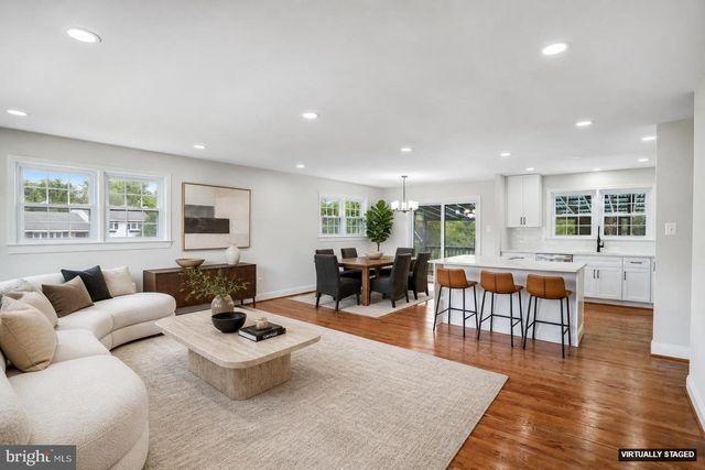 5701 OTTAWA RD, Centreville, VA 20120