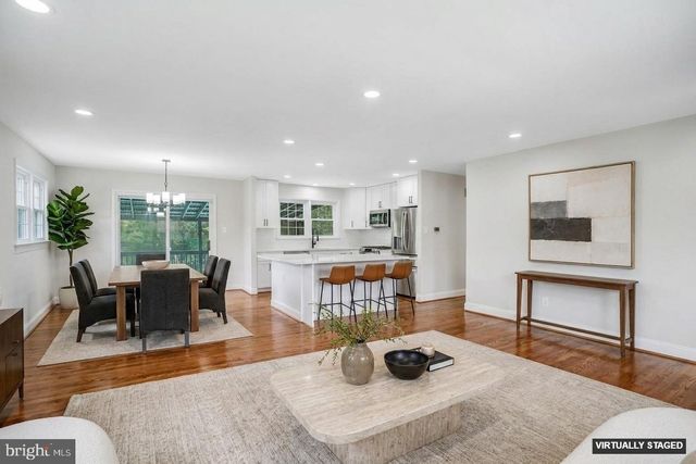 5701 OTTAWA RD, Centreville, VA 20120