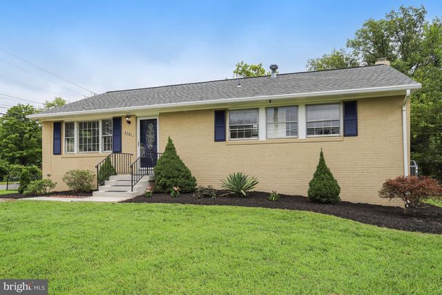5701 OTTAWA RD, Centreville, VA 20120