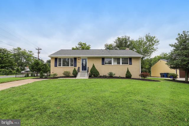 5701 OTTAWA RD, Centreville, VA 20120