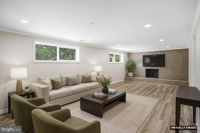 5701 OTTAWA RD, Centreville, VA 20120
