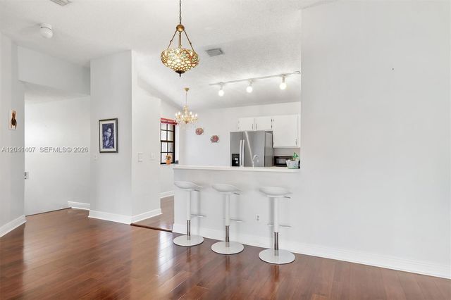 12003 NW 11th Street 12003, Pembroke Pines, FL 33026