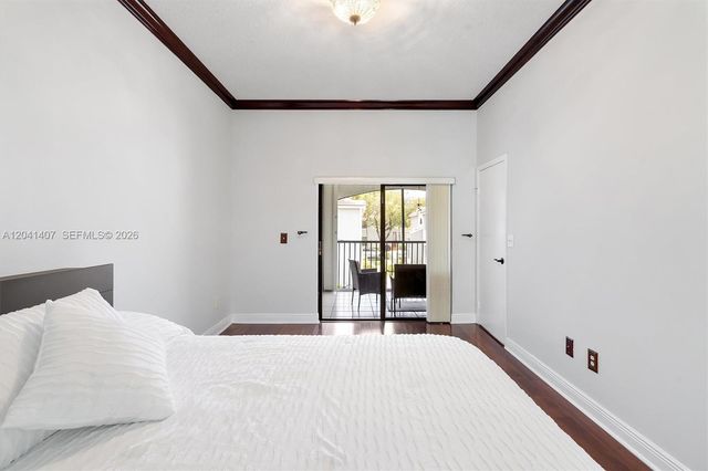 12003 NW 11th Street 12003, Pembroke Pines, FL 33026