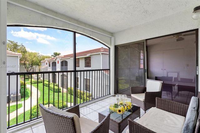 12003 NW 11th Street 12003, Pembroke Pines, FL 33026