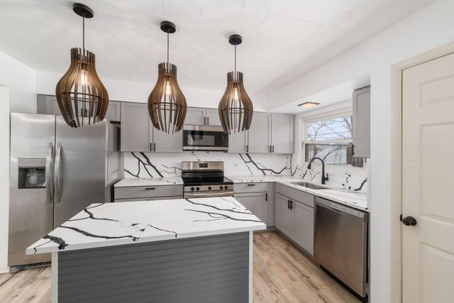 1792 Bostwick Road, Columbus, OH 43227