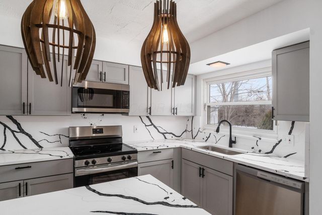 1792 Bostwick Road, Columbus, OH 43227