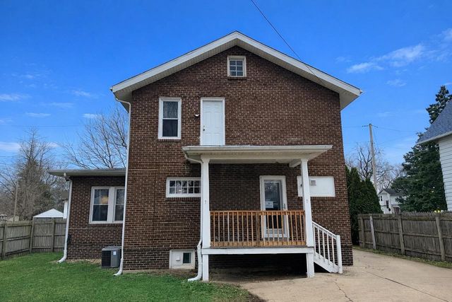 744 Milton Avenue, Janesville, WI 53545