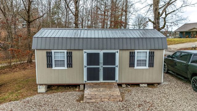 613 Holly Grove Road, Keavy, KY 40737