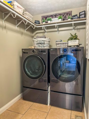 613 Holly Grove Road, Keavy, KY 40737