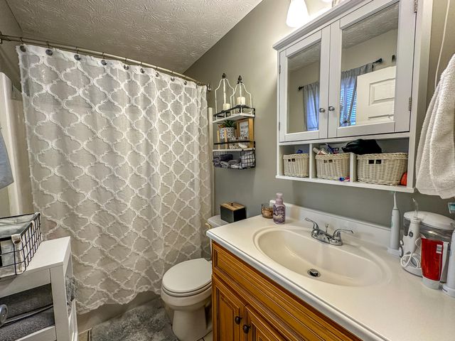 613 Holly Grove Road, Keavy, KY 40737