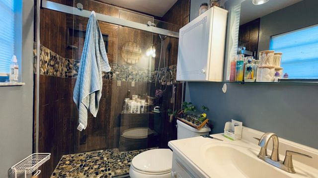 2013 SW Burman Lane, Port St Lucie, FL 34984