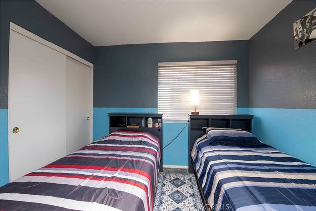 4543 Windstar Way, Palmdale, CA 93552