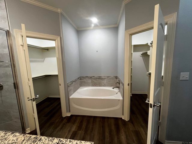 136 Letha Court, Tyler, TX 75702