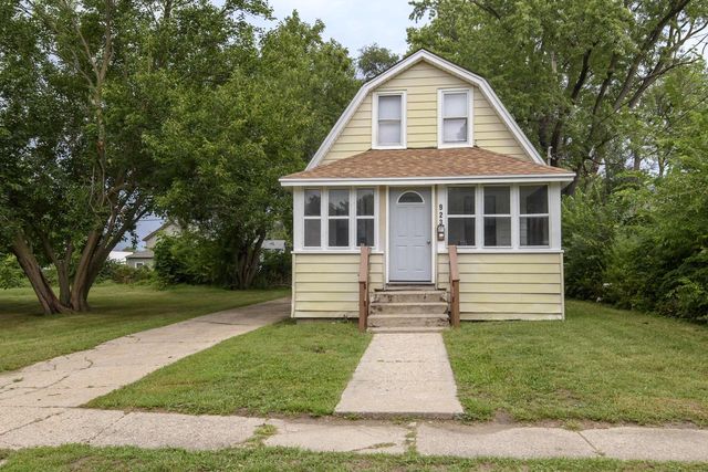 923 Randall STREET, Beloit, WI 53511