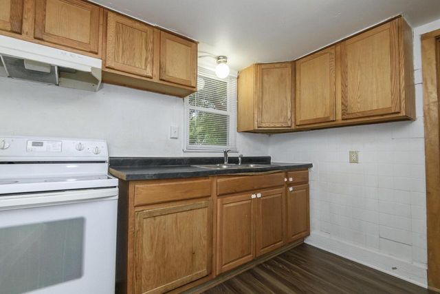 923 Randall STREET, Beloit, WI 53511