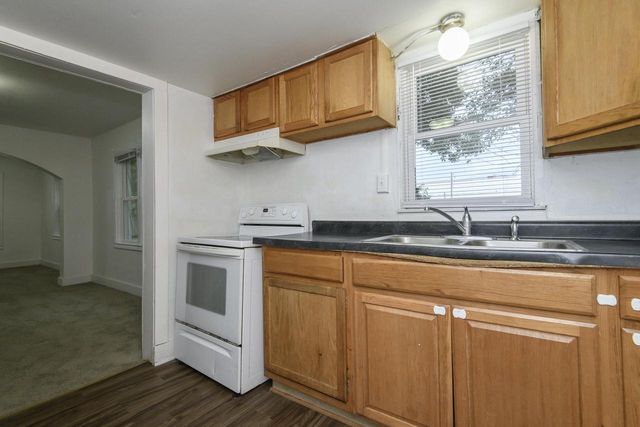 923 Randall STREET, Beloit, WI 53511