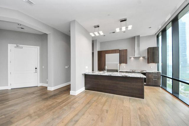 1409 Post Oak Boulevard 803, Houston, TX 77056