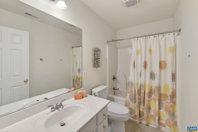 532 SUMMERFORD LN, Crozet, VA 22932