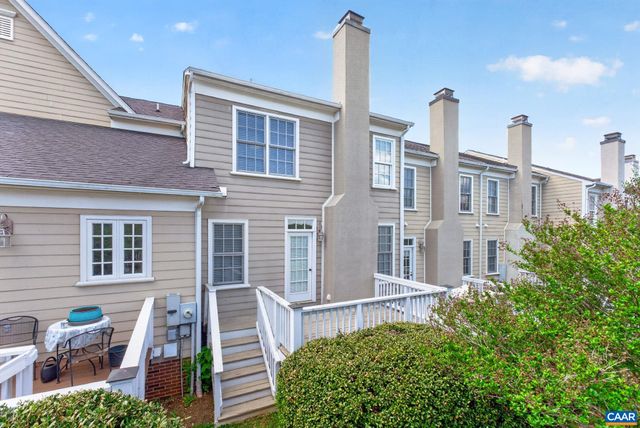 532 SUMMERFORD LN, Crozet, VA 22932