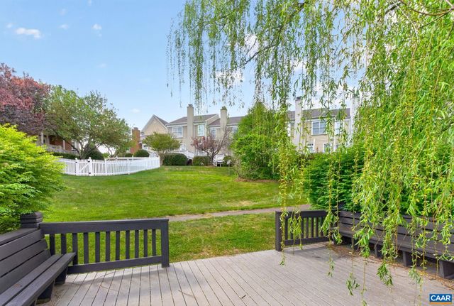 532 SUMMERFORD LN, Crozet, VA 22932