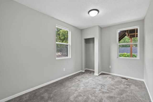 1235 Minnehaha Avenue E, Saint Paul, MN 55106