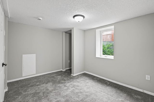 1235 Minnehaha Avenue E, Saint Paul, MN 55106