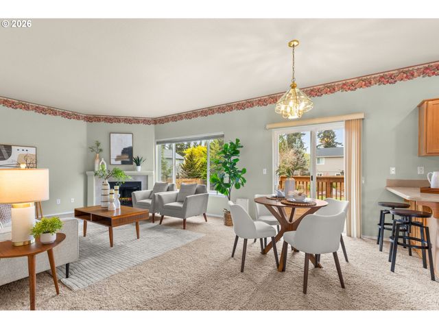 19221 WINDMILL Dr, Oregon City, OR 97045