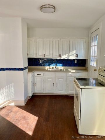 2 Visconti Street, Norwalk, CT 06851