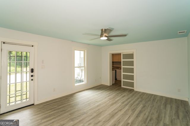 5213 Dillon Avenue, Savannah, GA 31405