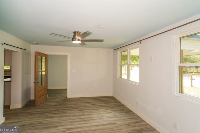 5213 Dillon Avenue, Savannah, GA 31405