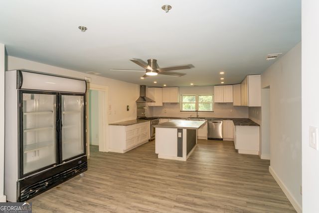 5213 Dillon Avenue, Savannah, GA 31405