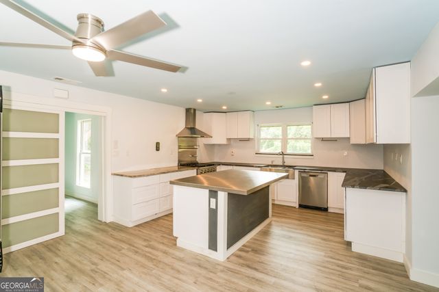 5213 Dillon Avenue, Savannah, GA 31405