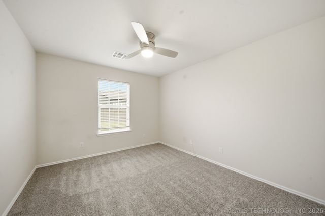 9820 E 97th Place North, Owasso, OK 74055