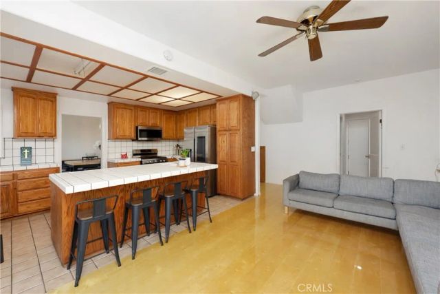 415 Magnolia, Inglewood, CA 90301