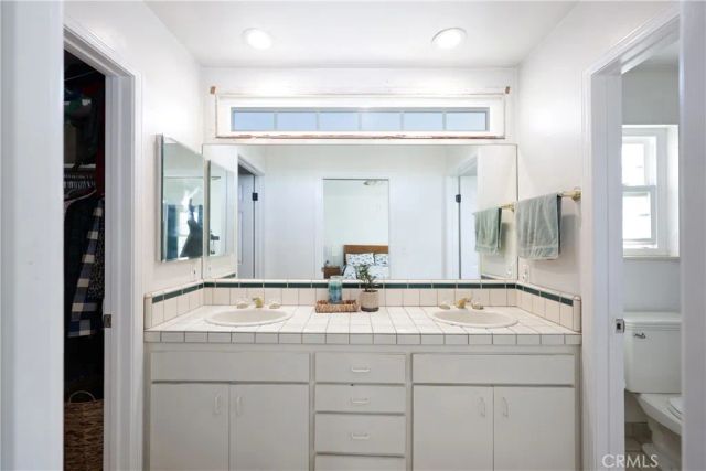 415 Magnolia, Inglewood, CA 90301