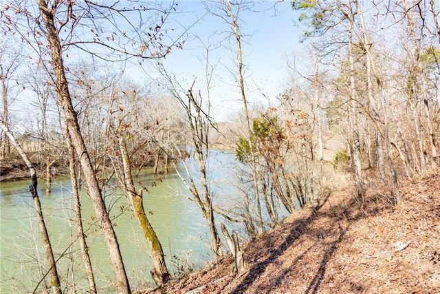 2408 Chatsworth Highway 225 NE, Calhoun, GA 30701