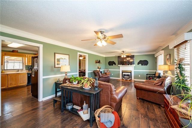 2408 Chatsworth Highway 225 NE, Calhoun, GA 30701