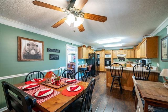 2408 Chatsworth Highway 225 NE, Calhoun, GA 30701