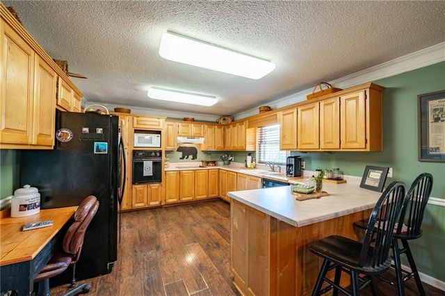 2408 Chatsworth Highway 225 NE, Calhoun, GA 30701