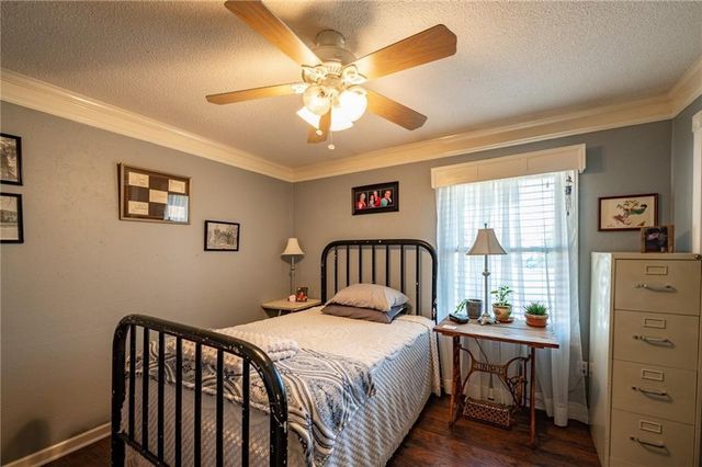 2408 Chatsworth Highway 225 NE, Calhoun, GA 30701