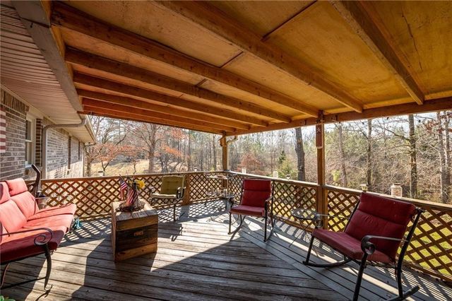 2408 Chatsworth Highway 225 NE, Calhoun, GA 30701