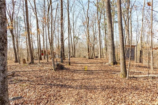 2408 Chatsworth Highway 225 NE, Calhoun, GA 30701