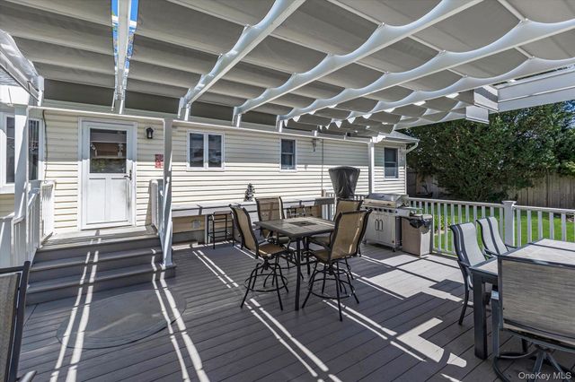 88 Colonial Street, East Northport, NY 11731