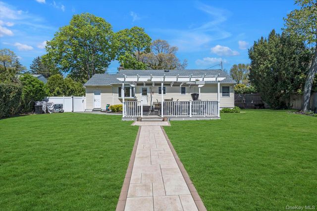 88 Colonial Street, East Northport, NY 11731