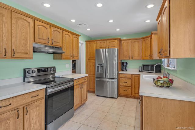 88 Colonial Street, East Northport, NY 11731