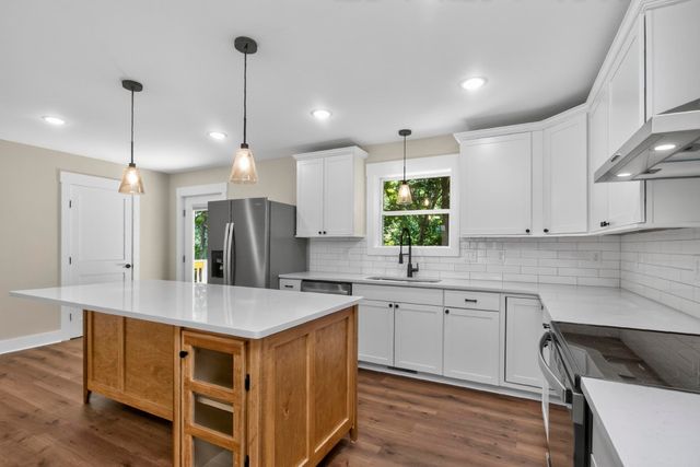 226 Hillcrest Dr, Ashland City, TN 37015