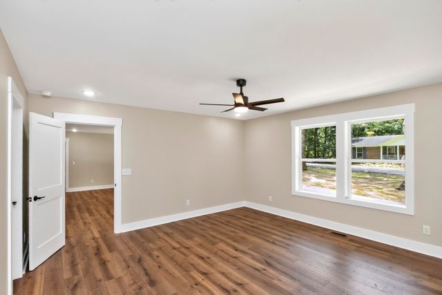 226 Hillcrest Dr, Ashland City, TN 37015