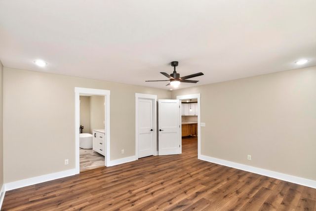 226 Hillcrest Dr, Ashland City, TN 37015