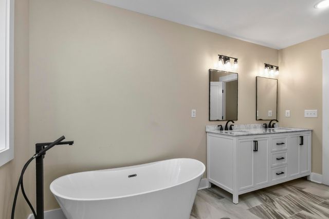 226 Hillcrest Dr, Ashland City, TN 37015