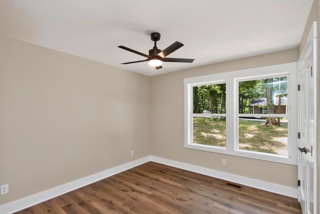 226 Hillcrest Dr, Ashland City, TN 37015
